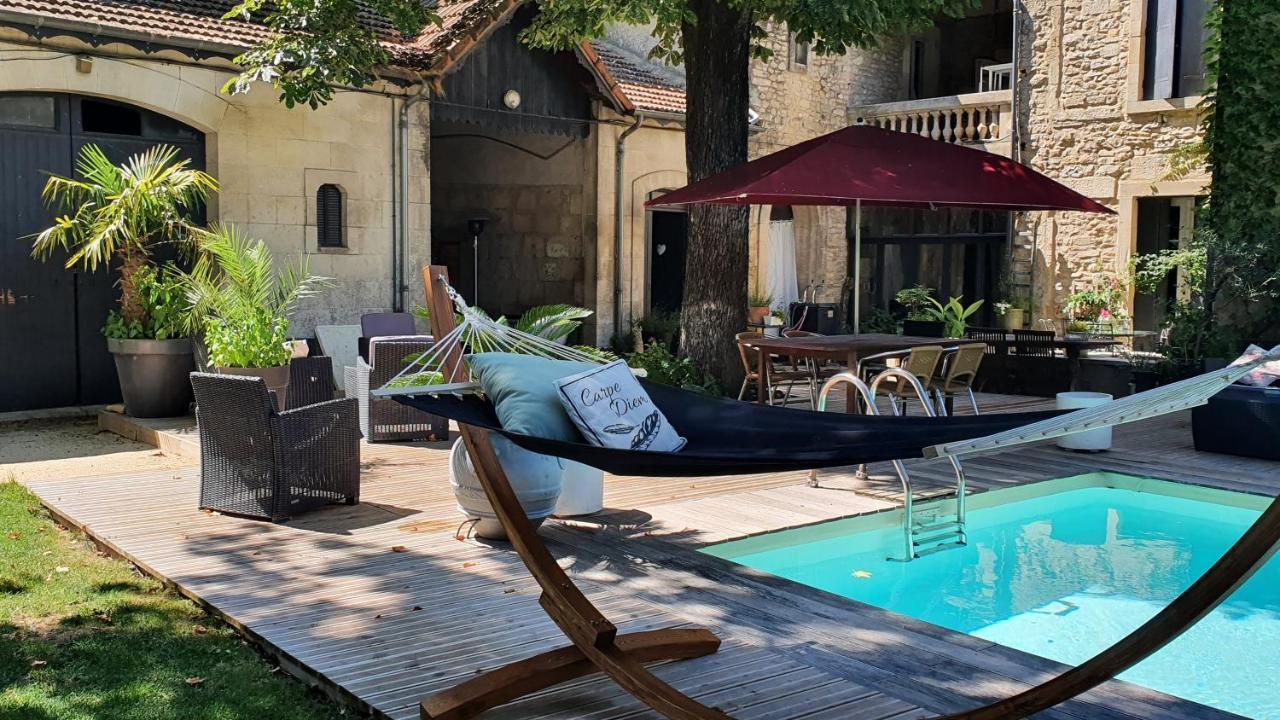 Hotel Le 4 Feuilles En.Camargue Bernis Zewnętrze zdjęcie